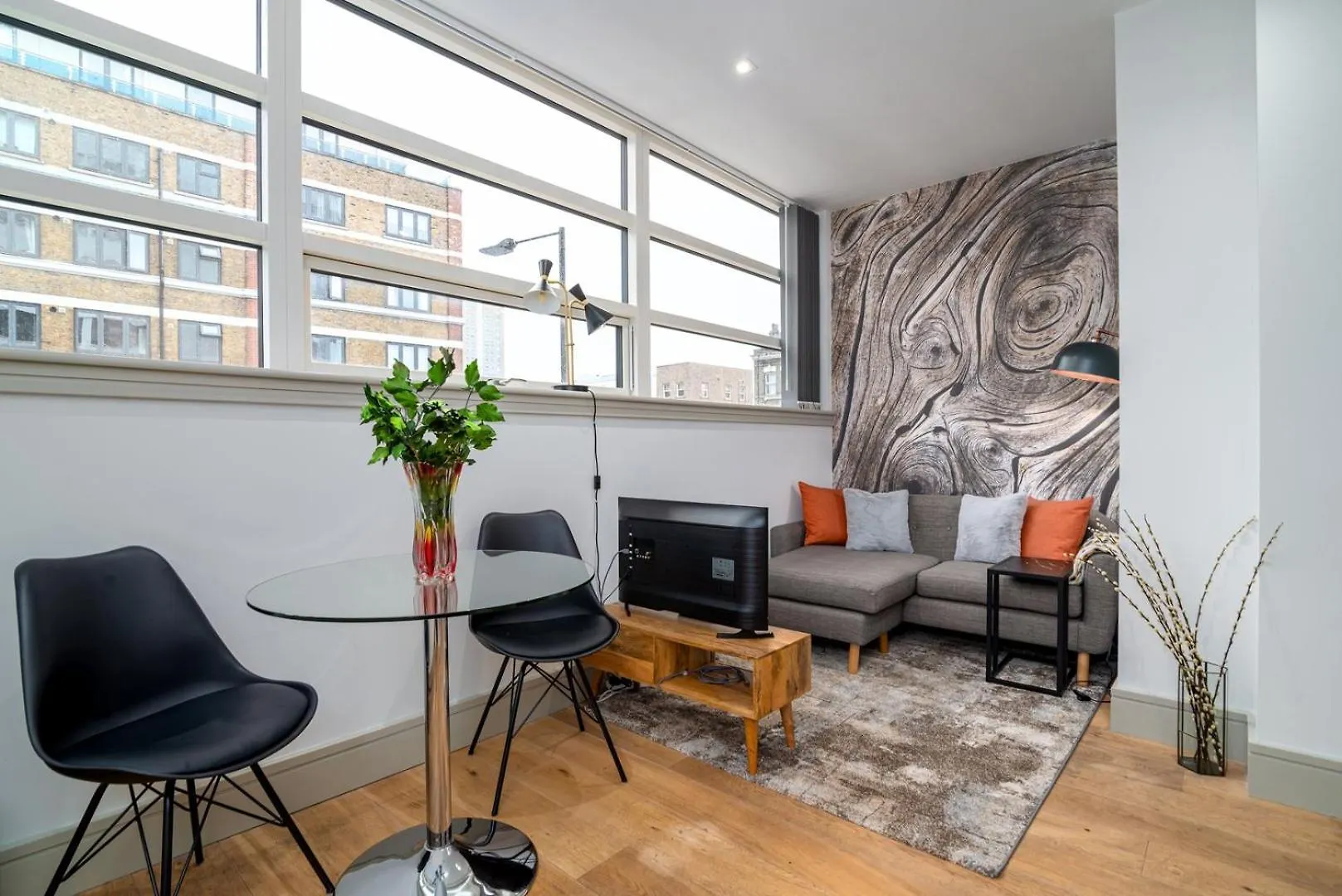 Guestready - Whitechapel Stay Kindred Home location